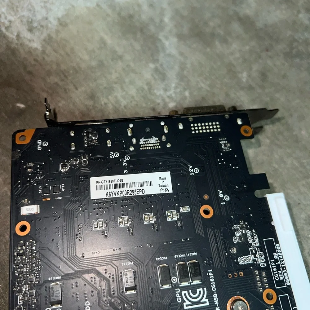 ASUS Black and White Graphics Card for High Performance Gaming